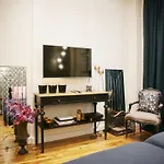 Beautiful 2 Bedrooms Apartment In Saint-Germain-Des-Pres